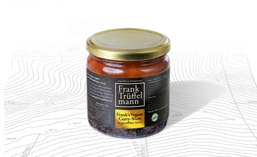Frank's vegane Currywurst in getrüffelter Sauce